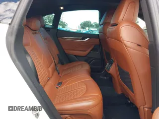 2019 Maserati Levante S with VIN ZN661YUS1KX318915, listed as a IAAI auction lot 41949952 with 74,355 mi miles. Bid and sale history available at carsss.com. Image 8.