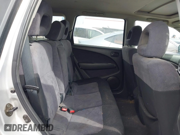 2003 Mitsubishi Outlander XLS with VIN JA4LX41G93U022114, listed as a IAAI auction lot 41776928 with 334,774 mi miles. Bid and sale history available at carsss.com. Image 8.