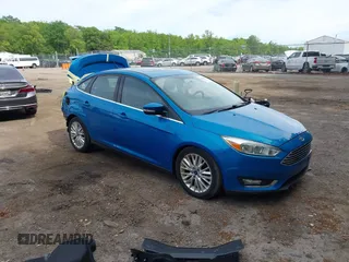 2017 Ford Focus Titanium с VIN 1FADP3J26HL221570, выставлен на аукционе IAAI как лот 42215637 с пробегом 92 306 миль миль и . История ставок и продаж доступна на DreamBid. Изображение 1.