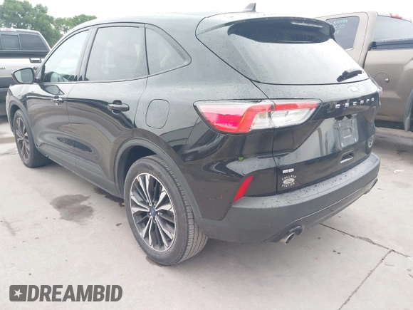2022 Ford Escape SE with VIN 1FMCU0G6XNUB18144, listed as a IAAI auction lot 42390521 with 27,594 mi miles and . Bid and sale history available at DreamBid. Image 3.