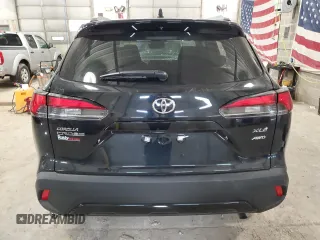 2025 Toyota Corolla Cross XLE с VIN 7MUDAABG0SV129473, выставлен на аукционе Copart как лот 52021975 с пробегом 9 748 миль миль и Списание • Salvage title. История ставок и продаж доступна на DreamBid. Изображение 6.