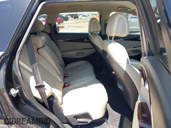 2016 Kia Sorento LX with VIN 5XYPGDA50GG012567, listed as a IAAI auction lot 42074624 with 107,605 mi miles and . Bid and sale history available at DreamBid. Image 8.