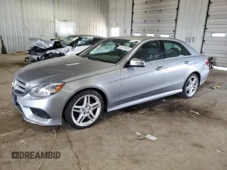 2014 Mercedes-Benz E 350 Luxury with VIN WDDHF8JB5EB059479, listed as a Copart auction lot 61972935 with 262,964 mi miles and Clean title. Bid and sale history available at DreamBid. Image 1.