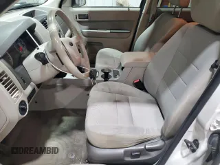2011 Ford Escape XLT с VIN 1FMCU9D72BKB75379, выставлен на аукционе Copart как лот 49374005 с пробегом 152 374 миль миль и Списание • Salvage title. История ставок и продаж доступна на DreamBid. Изображение 7.