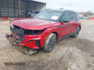 2024 Lincoln Nautilus Reserve z VIN 5LMPJ8KA8RJ784461, wystawiony jako IAAI lot #41569070 z przebiegiem Nie podano mil oraz . Historia ofert i sprzedaży dostępna na DreamBid. Obrazek 17.
