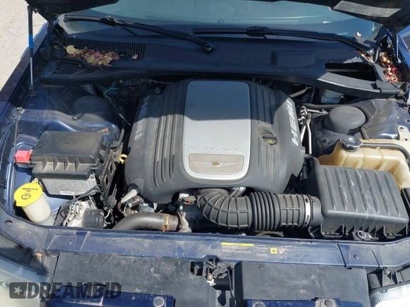 2005 Chrysler 300 C with VIN 2C3JA63HX5H124452, listed as a IAAI auction lot 41877404 with 93,972 mi miles and . Bid and sale history available at DreamBid. Image 10.