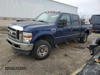 2008 Ford F-250 XL z VIN 1FTSW21YX8ED74508, wystawiony jako Copart lot #48313165 z przebiegiem 180 518 mil mil oraz Czysty tytuł • Clean title. Historia ofert i sprzedaży dostępna na DreamBid. Obrazek 1.