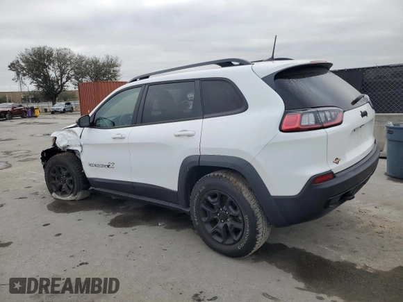 2022 Jeep Cherokee X with VIN 1C4PJMCX8ND522502, listed as a Copart auction lot 88458605 with 16,671 mi miles and Salvage Title. Bid and sale history available at carsss.com. Image 2.