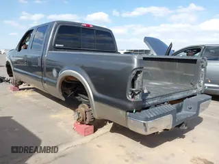 2005 Ford Super Duty F-250 XL with VIN 1FTSW21P65EB12228, listed as a IAAI auction lot 41939427 with 1 mi miles. Bid and sale history available at carsss.com. Image 3.