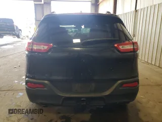 2016 Jeep Cherokee Latitude with VIN 1C4PJMCB8GW203113, listed as a Copart auction lot 64230625 with 81,946 mi miles and Salvage title. Bid and sale history available at DreamBid. Image 6.