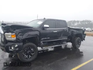2015 GMC Sierra 2500HD available WiFi Denali with VIN 1GT120E89FF193669, listed as a IAAI auction lot 41556681 with 268,439 mi miles. Bid and sale history available at carsss.com. Image 6.