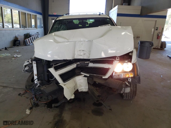 2009 Chevrolet Suburban LT w/1LT with VIN 1GNFK26389R272863, listed as a Copart auction lot 78642574 with 204,638 mi miles and Salvage Title. Bid and sale history available at carsss.com. Image 5.