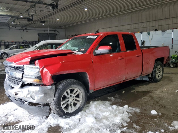 2018 Chevrolet Silverado 1500 LT with VIN 1GCVKREC6JZ320704, listed as a Copart auction lot 44601755 with 103,813 mi miles and Salvage Title. Bid and sale history available at carsss.com. Image 1.