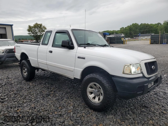 2007 Ford Ranger XL z VIN 1FTZR15E87PA99272, wystawiony jako Copart lot #58435905 z przebiegiem 132 989 mil mil oraz Szkoda całkowita • Salvage title. Historia ofert i sprzedaży dostępna na DreamBid. Obrazek 4.