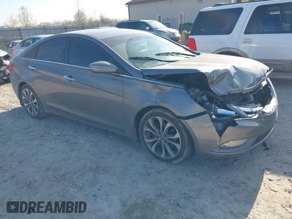 2013 Hyundai Sonata Limited with VIN 5NPEC4AB1DH585765, listed as a IAAI auction lot 42000032 with 179,490 mi miles and . Bid and sale history available at DreamBid. Image 1.