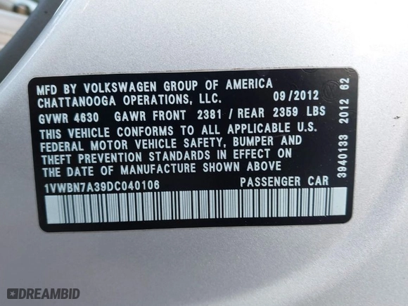 2013 Volkswagen Passat TDI SE w/Sunroof with VIN 1VWBN7A39DC040106, listed as a IAAI auction lot 41928419 with 189,799 mi miles. Bid and sale history available at carsss.com. Image 9.