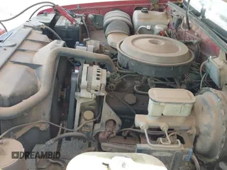1991 GMC Sierra 1500 с VIN 1GTEC14K8ME500267, выставлен на аукционе IAAI как лот 42087178 с пробегом 153 481 миль миль и . История ставок и продаж доступна на DreamBid. Изображение 12.