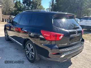 2020 Nissan Pathfinder Platinum with VIN 5N1DR2DM2LC586652, listed as a Copart auction lot 45931825 with 109,954 mi miles and Clean Title. Bid and sale history available at carsss.com. Image 3.