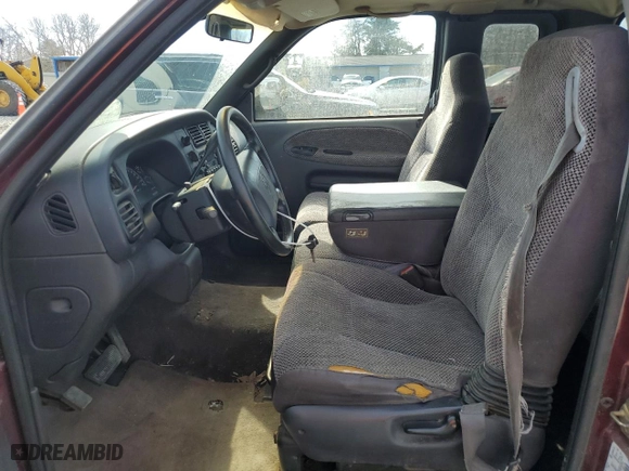 2000 Dodge Ram 1500 with VIN 1B7HC13Y4YJ104983, listed as a Copart auction lot 45980265 with 164,727 mi miles and Clean Title. Bid and sale history available at carsss.com. Image 7.