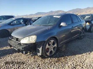 2008 Volkswagen Jetta GLI z VIN 3VWDJ71K48M179527, wystawiony jako Copart lot #71831124 z przebiegiem 199 028 mil mil oraz Szkoda całkowita • Salvage title. Historia ofert i sprzedaży dostępna na DreamBid. Obrazek 1.