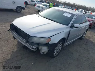2007 Volvo S80 I6 with VIN YV1AS982371043528, listed as a IAAI auction lot 41775765 with NaN miles. Bid and sale history available at carsss.com. Image 17.