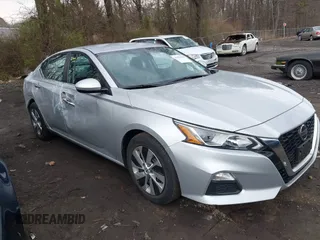2020 Nissan Altima 2.5 S with VIN 1N4BL4BV6LC247547, listed as a IAAI auction lot 41989098 with 43,879 mi miles. Bid and sale history available at carsss.com. Image 13.