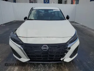 2025 Nissan Altima SV with VIN 1N4BL4DV6SN318665, listed as a Copart auction lot 52883365 with 6,284 mi miles and Non Repairable. Bid and sale history available at DreamBid. Image 5.