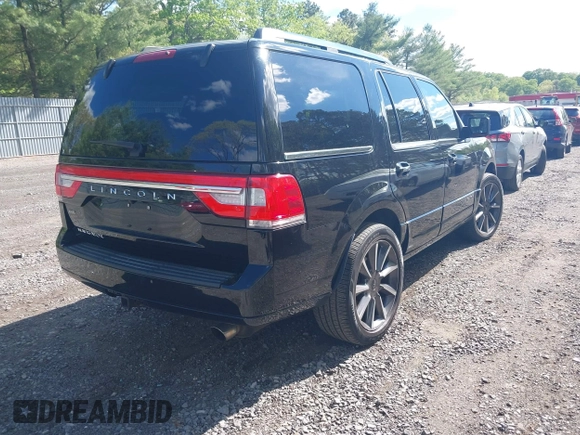 2017 Lincoln Navigator Reserve with VIN 5LMJJ2LT5HEL08002, listed as a IAAI auction lot 42199287 with 102,883 mi miles and . Bid and sale history available at DreamBid. Image 4.