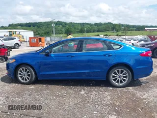 2017 Ford Fusion SE with VIN 3FA6P0H7XHR219184, listed as a IAAI auction lot 42469809 with 45,499 mi miles and . Bid and sale history available at DreamBid. Image 15.