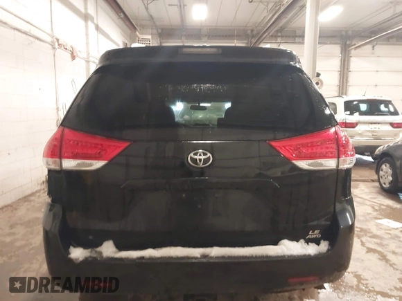 2012 Toyota Sienna LE with VIN 5TDJK3DC1CS036110, listed as a IAAI auction lot 41943807 with 255,111 mi miles. Bid and sale history available at carsss.com. Image 16.