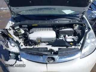 2008 Toyota Sienna XLE with VIN 5TDZK22C18S174818, listed as a IAAI auction lot 41906039 with 249,182 mi miles. Bid and sale history available at carsss.com. Image 10.