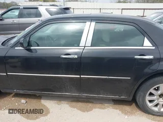 2010 Chrysler 300 Touring with VIN 2C3CA5CV0AH329717, listed as a IAAI auction lot 41785694 with 257,072 mi miles. Bid and sale history available at carsss.com. Image 14.