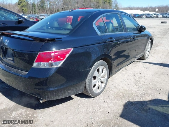 2009 Honda Accord Sdn EX-L with VIN JHMCP26879C015901, listed as a IAAI auction lot 41884088 with 185,244 mi miles. Bid and sale history available at carsss.com. Image 4.