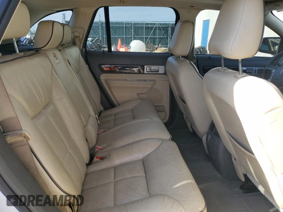 2008 Lincoln MKX with VIN 2LMDU68C38BJ34390, listed as a Copart auction lot 42412075 with 136,576 mi miles and Salvage Title. Bid and sale history available at DreamBid. Image 11.