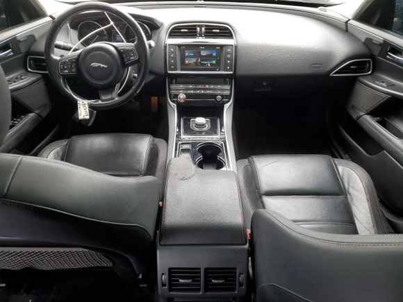 2017 Jaguar XE 35t Prestige with VIN SAJAK4BV7HA950877, listed as a Copart auction lot 88362735 with 98,343 mi miles and Clean Title. Bid and sale history available at carsss.com. Image 8.