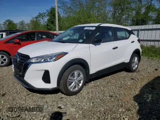2023 Nissan Kicks S z VIN 3N1CP5BV0PL572930, wystawiony jako Copart lot #55054745 z przebiegiem 6 578 mil mil oraz Szkoda całkowita • Salvage title. Historia ofert i sprzedaży dostępna na DreamBid. Obrazek 1.