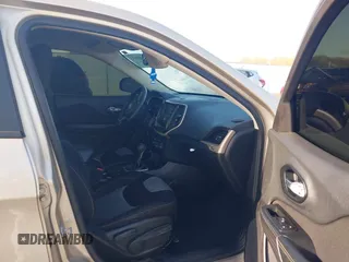 2015 Jeep Cherokee Sport с VIN 1C4PJLABXFW561115, выставлен на аукционе IAAI как лот 41969932 с пробегом 120 026 миль миль и . История ставок и продаж доступна на DreamBid. Изображение 5.