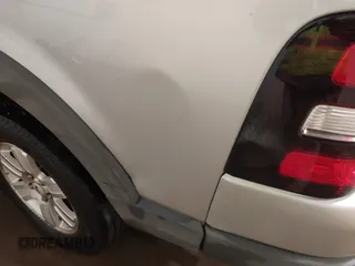 2006 Ford Explorer XLT с VIN 1FMEU73856UB59887, выставлен на аукционе IAAI как лот 41462046 с пробегом Не указан миль и . История ставок и продаж доступна на DreamBid. Изображение 19.