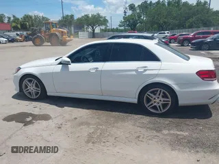 2014 Mercedes-Benz E 350 Sport with VIN WDDHF5KB2EA901598, listed as a IAAI auction lot 42521799 with 187,134 mi miles and . Bid and sale history available at DreamBid. Image 14.