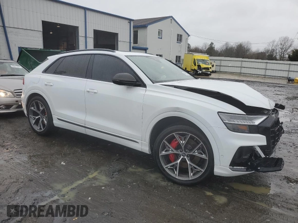2023 Audi SQ8 Premium Plus z VIN WA1AWBF18PD007077, wystawiony jako Copart lot #49072304 z przebiegiem 27 554 mil mil oraz . Historia ofert i sprzedaży dostępna na DreamBid. Obrazek 4.