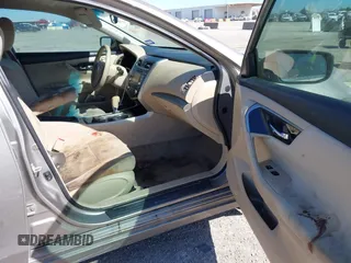 2014 Nissan Altima S with VIN 1N4AL3AP0EN231974, listed as a IAAI auction lot 41824486 with 192,063 mi miles and . Bid and sale history available at DreamBid. Image 5.