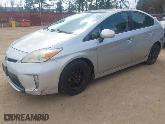 2013 Toyota Prius One with VIN JTDKN3DU0D5632336, listed as a IAAI auction lot 41510457 with 152,943 mi miles. Bid and sale history available at carsss.com. Image 17.