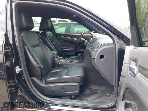 2012 Chrysler 300 with VIN 2C3CCAET1CH284661, listed as a IAAI auction lot 41920717 with 123,505 mi miles. Bid and sale history available at carsss.com. Image 5.