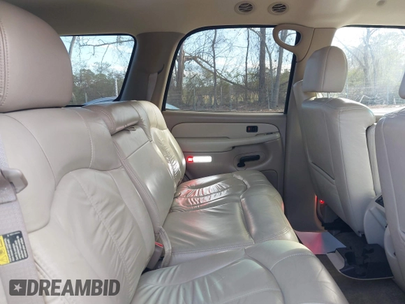 2002 Chevrolet Tahoe LS with VIN 1GNEC13Z52R329554, listed as a IAAI auction lot 41629942 with 232,374 mi miles and . Bid and sale history available at DreamBid. Image 8.