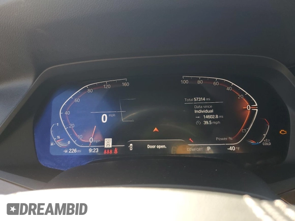 2021 BMW X5 xDrive40i z VIN 5UXCR6C0XM9E49285, wystawiony jako Copart lot #60897325 z przebiegiem 57 314 mil mil oraz Szkoda całkowita • Salvage title. Historia ofert i sprzedaży dostępna na DreamBid. Obrazek 9.