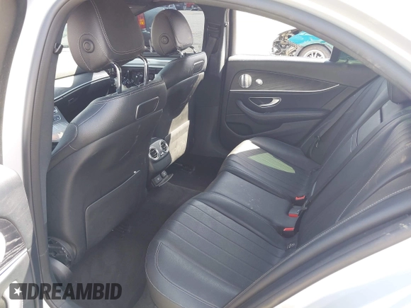2018 Mercedes-Benz E-Class E 300 with VIN WDDZF4JB5JA455098, listed as a IAAI auction lot 41860177 with 84,612 mi miles. Bid and sale history available at carsss.com. Image 8.