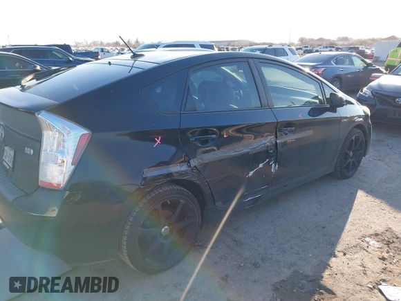 2011 Toyota Prius I with VIN JTDKN3DUXB0293692, listed as a IAAI auction lot 41628333 with 124,577 mi miles. Bid and sale history available at carsss.com. Image 4.