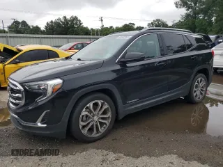 2020 GMC Terrain SLT z VIN 3GKALPEXXLL105330, wystawiony jako Copart lot #59940945 z przebiegiem 64 639 mil mil oraz Szkoda całkowita • Salvage title. Historia ofert i sprzedaży dostępna na DreamBid. Obrazek 1.