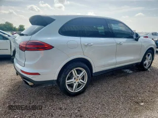 2017 Porsche Cayenne z VIN WP1AA2A29HKA81091, wystawiony jako Copart lot #63520065 z przebiegiem 113 881 mil mil oraz Czysty tytuł • Clean title. Historia ofert i sprzedaży dostępna na DreamBid. Obrazek 3.