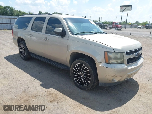 2008 Chevrolet Suburban LTZ with VIN 1GNFK16Y78R121985, listed as a IAAI auction lot 42602591 with 186,975 mi miles and . Bid and sale history available at DreamBid. Image 1.
